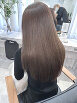 リノバイアクネ(lino by ACNE) アッシュブラウン/サラ艶ロング