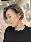 ハイライト 大人ボブ  レイヤーボブ アッシュベージュ ショート
