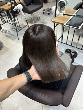 アイズ 横浜(IS) [YASU指名]ブラウンカラー/ダークブラウン/横浜