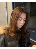 ミルクティーアッシュグレージュミディアムロングウルフ30代
