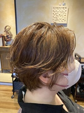 アンツ サザンリゾート 茅ヶ崎店(ANT'S Southern Resort) メルティカラー/似合わせカット/ウェーブミディアム/ショート