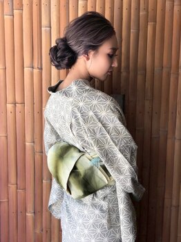 ラウレア 博多店(laulea)の写真/訪問着、振袖、浴衣の着付けならお任せ下さい！着物に合わせたヘアセットもご予約承ります♪