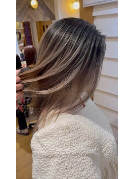 アヴァンス 天王寺店(AVANCE.) シャドールーツ