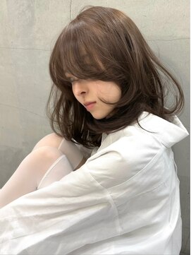 ラキング ギンザ トウキョウ(LAKING GINZA) 黒髪カタログ/クラゲヘアー/オリーブグレー/銀座駅