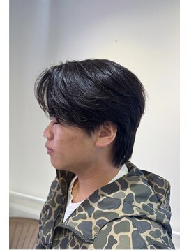 ビビット 大宮店(Vivid) メンズ縮毛矯正 毛流れセンターパート 黒髪 大宮