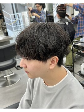メンズカットパーマスパイラルパーマシャドウパーマ原宿駅