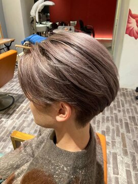 リリーコナー 武蔵小杉(LilyConnor) 武蔵小杉/メンズ/ヘッドスパ/眉毛/バーバー/フェード