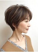 大人可愛い40代50代くびれショートボブ丸みショート
