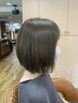 ラ ナチュール 国立店(La nature)&nbsp;透明感あふれるマットグレージュ×前下がりボブ
