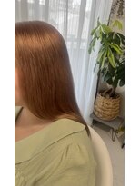 ティンテ(Tinte)&nbsp;ブリーチベースに艶めく暖色ベージュ