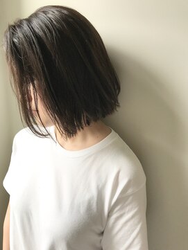 シカタ シーカ 鎌倉(CICATA/ShIKA.) 切りっぱなし風レイヤーボブ【CICATA関口/鎌倉】