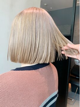 アルバム 銀座(ALBUM GINZA) ベージュボブ_ホワイトアッシュエアリーミディ_ba315022