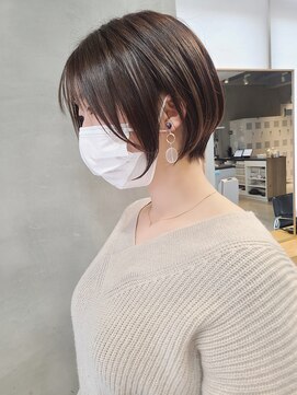 エリマ 調布(elima) 大人ショートボブ/イルミナカラー/オリーブベージュ[調布]