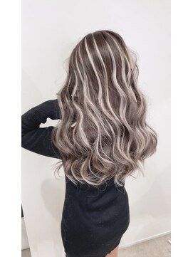 シャイル(CHAiL) コントラストハイライト