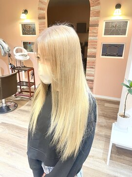 フェイバー 警固店(FAVOR) ハイトーン／ベージュ/