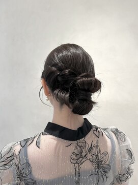 ザックラフィネ(ZACC raffine) リボン風ヘアセット