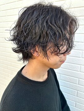 ニアウ 高崎店(Niau) メンズミディアムパーマツイストスパイラルパーマニュアンス高崎