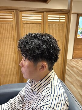 チャプター 千葉ニュータウン中央店(chapter) メンズパーマスパイラルシャドウ大人パーマ