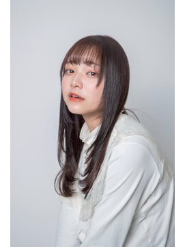 ルフュージュ バイ プロデュース 相模大野店(Refuge by Produce) チョコレートブラウン/レイヤーカット/ストレートロング