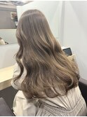 アッシュベージュ