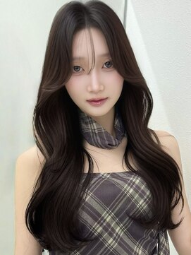 アイトーキョーエス 渋谷(AI TOKYO S) オリーブグレー暗めカラー小顔に見せるヘアくびれ巻き透明感