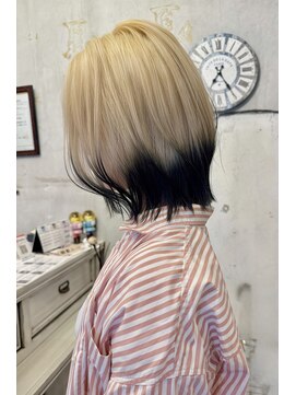 ヴィークス ヘア(vicus hair) ブロンド×裾カラー「ブルーブラック」