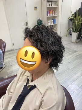 捻りツイストスパイラルパーマ