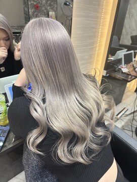 ラピス 大阪アメ村店(Lapis) ホワイトシルバー