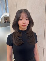 ネモネ バイ ミリー 梅田茶屋町(nemone by milly)&nbsp;【梅田茶屋町】レイヤーカット×内巻き