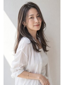 アッシュ 学芸大学店(Ash) ロング/大人女性/シアーグレージュ/白髪ぼかしハイライト/脱白髪