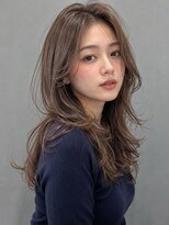 トリニティ(trinity)&nbsp;大人 ブリーチ＆髪質改善 グレージュ レイヤーカット