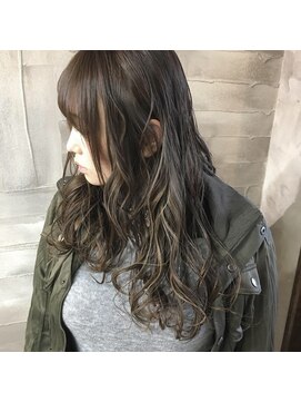 モニュメント(Monument) 大人の上品ハイライト