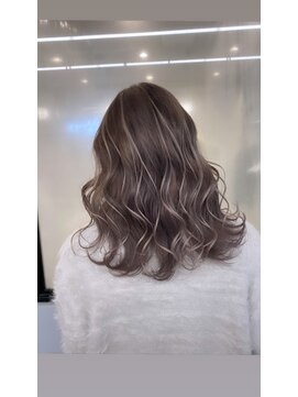 ラピス 名古屋駅前店(Lapis) Greige color