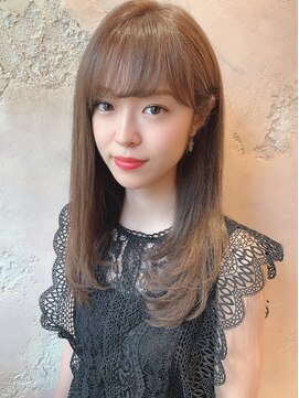 ロンド アンブル 四条烏丸(Lond ambre) ストレートヘアだからこそこだわるカット!今旬のレイヤー!