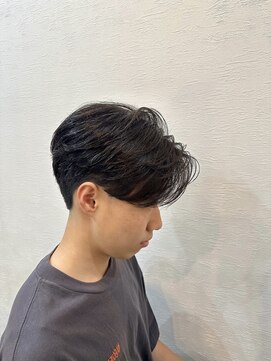 ポピイズ(POPPIES) 韓国風センターパート