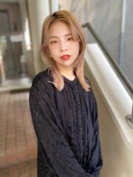 フラミューム 藤沢(flammeum) セミロングレイヤー×ハイトーンベージュ【藤沢/藤沢駅】