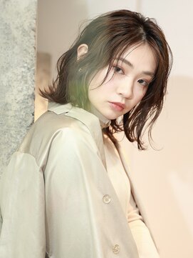 エムスラッシュ たまプラーザ(M.SLASH) 外ハネミディアム/セミウェット/抜け感ヘア/耳かけ/世田谷