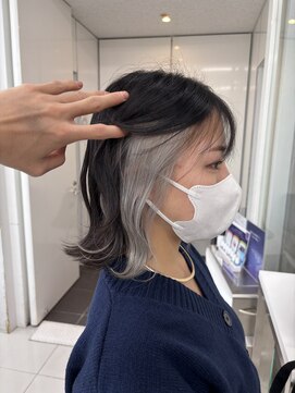 アライブ ハラジュク(ALIVE harajuku) 【ALIVE 夕貴】ホワイトシルバーインナーカラー