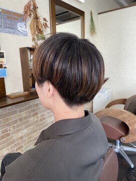 エモーション(Emotion) レディースハンサムショート