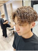 波巻きツイストスパイラルパーマ・刈り上げショートツーブッロク