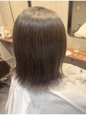 透明感シルバーグレー