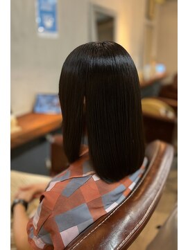 スローネ(THRONE) 縮毛矯正で艶髪／20代30代40代／新宿／髪質改善