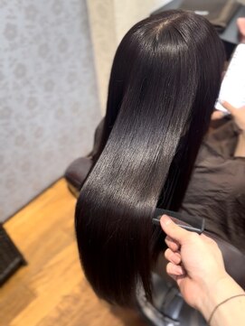 アース 名駅サンクチュアリ(HAIR&MAKE EARTH) 重く見えない黒髪ロングヘア