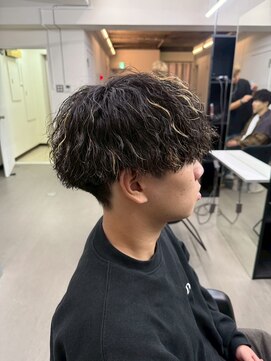 プルーブトウキョウ 渋谷(PROVE TOKYO) メンズマッシュ　メッシュ　ツイストスパイラルパーマ