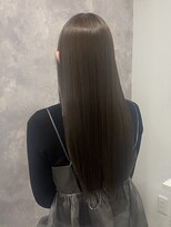 トゥーレアクア(Tule AQUA) 艶々オリーブカラー、髪質改善カラーエステ
