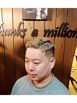 バーバーショップ サンフラット(BARBER SHOP Sun FLat) カット×ダブルカラー