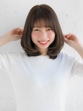 ルティア 池袋(Lutia) 顔まわりレイヤー　ナチュラルブラウン