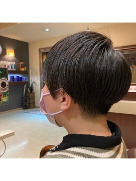 ジールドゥーエ(Zeal due) 刈り上げ女子