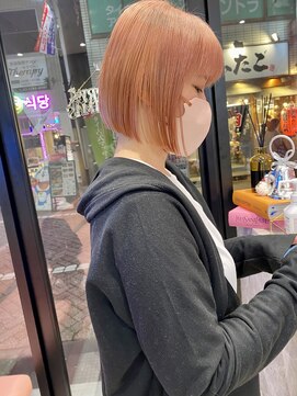 ロンドポレール 北千住(Lond polaire) 【伊勢】ぱつっとボブ/セクションカラー/ペールベージュ