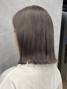 ラックスビー サファリ 阿倍野ルシアス店(LUXBE SAFARI) 切りっぱなしボブ×グレージュ